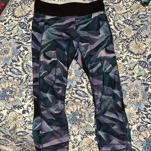 Lululemon Crop Size 8